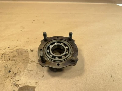 Ступица подшипника заднего дискового колеса MG Midget Austin Healey Sprite с длинными заклепками MOWOG от оригинального производителя - Изображение 1 из 4