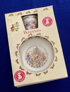Royal Doulton Bunnykins Christmas 2 Pc Childs Dish Set Plate Cup Rabbits Eng Vtg - Picture 1 of 13