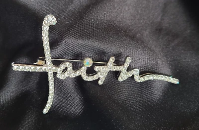 Broche FAITH - Joyería alfiler de solapa - Metal plateado - Estrás - Dios - con caja de regalo Foto 1 de 4