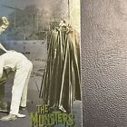 Jb3c The Munsters Deluxe Collection 1996 #70 Fred Gwynne, Herman Grandpa?s Cape