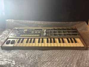 Korg MicroKorg Corg Synthesizer Vocoder JP - Bild 1 von 5