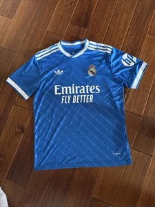 Camiseta deportiva alternativa Adidas Real Madrid Fede Valverde 25/26 para hombre talla grande nueva sin etiquetas - Imagen 1 de 6