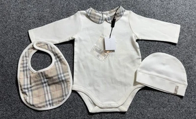 Burberry Infant Carina 3 Pc Bodysuit Hat & Bib Set Size 3 Months NWT - Image 1 of 4