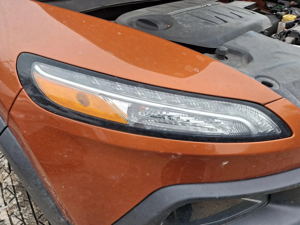 Conjunto de luz de estacionamiento/señal de giro usado se adapta a: Jeep Cherokee Park Lamp-Tur 2015 Foto 1 de 4