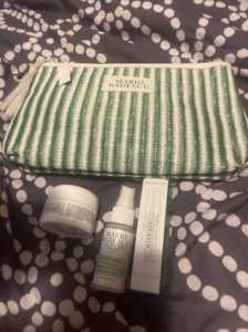 Mario Badesco 3 Piece Set with Pouch/Makeup Bag New - Picture 1 of 1