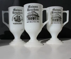 3 Vintage Maison Bourbon Jazz Club New Orleans Souvenir Milchglas Standbecher - Bild 1 von 4