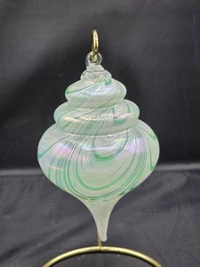 Schöner mundgeblasener Weihnachtsschmuck aus Glas weiß & grün Wirbel 5 Zoll - Bild 1 von 6