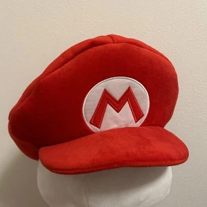 Super Mario Cap Hat Universal Studios Japan Nintendo Tag Official Collectible - Picture 1 of 3