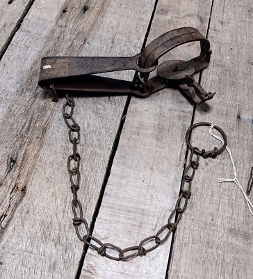 Vintage Oneida Double Long Spring Trap (Missing Trigger Plate) - Image 1 of 4