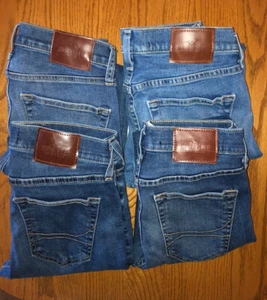 4 Pair Hollister Jeans Men/Teen Boys W29 L30 Distressed VGC Super Skinny/ Skinny - Picture 1 of 13