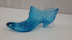 Vintage Fenton Blue Button and Daisy Art Deco Shoe  - Picture 1 of 4