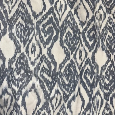 Painel drapeado POTTERY BARN Vega Ikat blackout 50" x 108" azul 2 painéis - Imagem 1 de 4