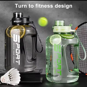 NEU 1,7L große Sport & Auto Trinkflasche mit Volumen/Zeitskala - BPA-freies Konvolut - Bild 1 von 6