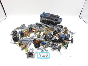 Warhammer 40,000 Astra Militarum Imperial Guard Bits Parts Upgrades Models - Imagen 1 de 6