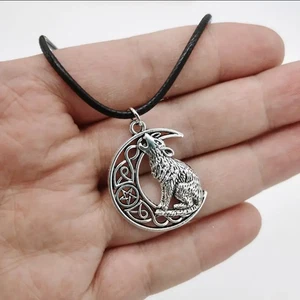 Keltischer Wolf Mond Medaillon Halskette Schmuck Wikinger Tier Anhänger - Bild 1 von 6