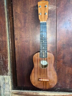 Johnson UK-120 Mahogany Soprano Uke with Gig Bag Ukulele - Image 1 of 4
