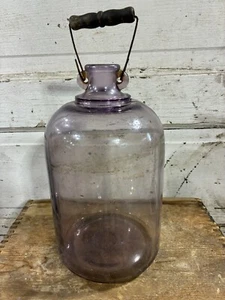 Botella/jarra de vidrio vintage de 1 galón con tapa de corcho, doble lazo para dedos, G-B Co púrpura - Imagen 1 de 5