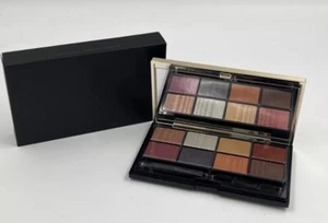 SUQQU 2020 HOLIDAY EYESHADOW COMPACT - LIMITED EDITION - Picture 1 of 2