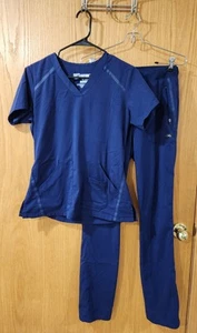Conjunto Médico Grey's Anatomy en Azul Marino Talla Pequeña Top y Pantalones Altos Pequeños - Imagen 1 de 8