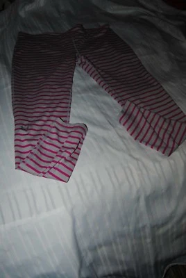 Under Armour Heat Gear Fitted Mujer Rosa/Azul Rayas XL Leggings NUEVO CON ETIQUETAS Lote de 2 Foto 1 de 4