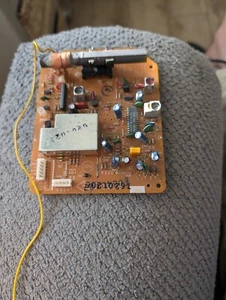 Radio control Board For A JVC PC-XC30 6 Compact Disc CD Changer - Picture 1 of 2