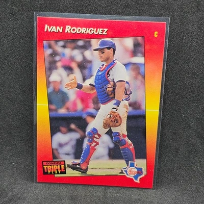 1992 Donruss Triple Play - Ivan Rodriguez #51 - Image 1 of 2