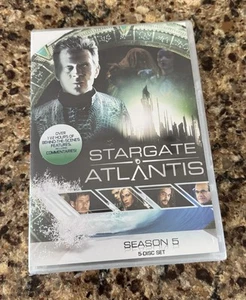 Stargate Atlantis: Season 5 - DVD - NEW Sealed - Bild 1 von 2