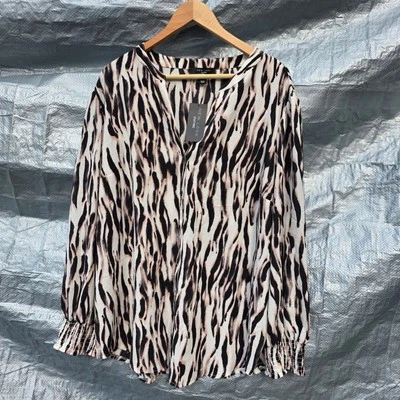 New Look Curves Black Floral Ruffle Blouse UK 22  Lightweight Chiffon r.r.p £20 - Image 1 of 4