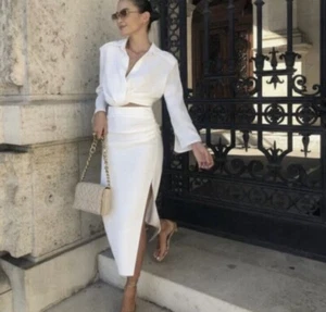 Top Zara Recortado Plisado Blogger Fave Mediano Nuevo Con Etiquetas Manga Larga 8006/778/712 Blanco - Imagen 1 de 5