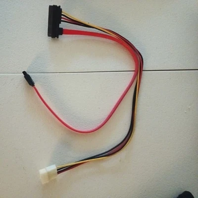 7+15 Pin 22Pin SATA to 4 Pin IDE Power Serial ATA  Data Cable  Adapter Cord Red - Image 1 of 4