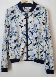 Cato Women XL Floral Full Zip Lightweight Jacket Blue White Pockets EUC - Picture 1 of 7