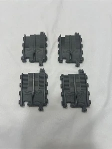 4 Adapter Thomas Train Track Parts - Picture 1 of 1