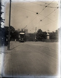 Small 1.75"x2.25" Glass Negative 1920s (?) Hull Road Tram York Minster Distance - Picture 1 of 3