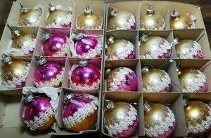 23 DDR Weihnachtsbaumkugeln Lauscha rosa gold Borte Brokat - Bild 1 von 9