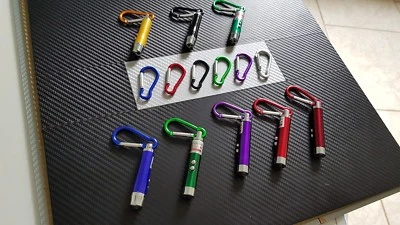Ultra Promo  PORTE CLÉS Laser + lampe + ultraviolet  avec Mousqueton NEUF - Photo 1/4
