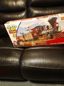 Hornby OO Gauge R1149 Disney Toy Story 3 Movie Electric Train Set  - Picture 1 of 4