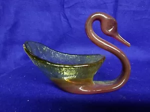 Amberina Art Glass Swan - Picture 1 of 2