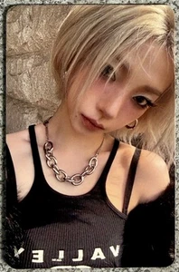 AESPA DIRTY WORK Dirty Case Version B Official Photocard KARINA - Picture 1 of 2