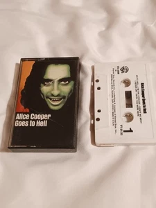 Alice Cooper, Goes To Hell, Cassette 1976, Warner Bros M5 2896 Tested D 88 - Bild 1 von 3