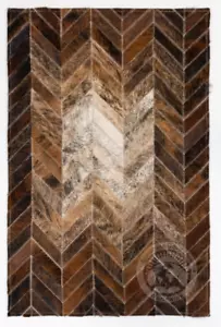 Echtes Rindsleder Patchwork Teppich Chevron Degrade - Größe 22x34" Fußmatte/Bettseite - Bild 1 von 5