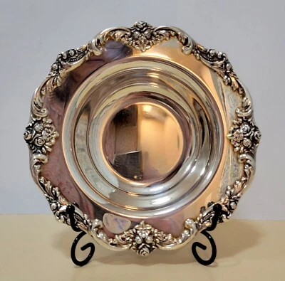 Prato de prata Lunt Eloquence 7" tigela levantada bordas de buquê de rosas - Imagem 1 de 4