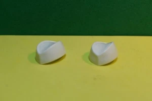 PLAYMOBIL 5677 Cap Chef, Pizzero, 2 Pieces, Condition New - Picture 1 of 2