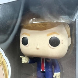 Rare Funko Pop The Vote Donald Trump 02 Campaign 2016 Road To The White House - Picture 1 of 11