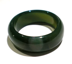 Deep Green Jade Band Ring with Beautiful Pattern for Both Men & Women Size 9.5 - Picture 1 of 2