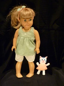 Trendy White Shorts with Bodice Lined Peach and Green Blouse for 18" doll - Bild 1 von 1