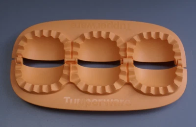 TUPPERWARE Ravioli Former Küchenhelfer orange 24 cm NEU - Bild 1 von 4