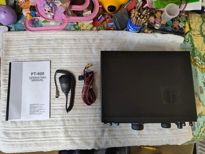 YAESU FT 920 Complete with built in ATU + FM Board, CW & AM FILTER OPTIONS. - Zdjęcie 1 z 20