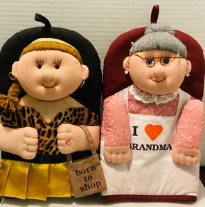 Set of 2 Decorative Kitchen Mitts- Grandma & Diva Doll-Novelty Mitt Potholder - Picture 1 of 3