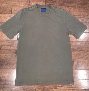 Document Beaker Olive Green Cotton T-Shirt Size Medium - Picture 1 of 4