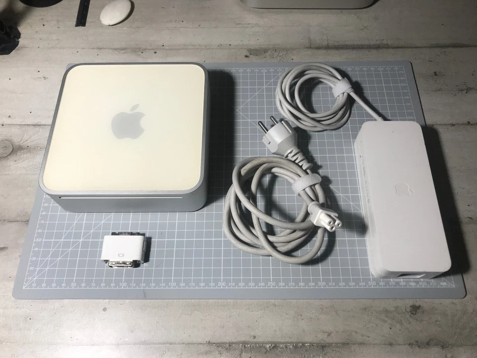 Apple Mac mini A1103 M9687LL/B PowerPC G4 1.42GHz RAM 1Go SSD NEUF 128Go - Photo 1/4